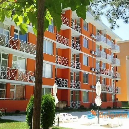 Seaview With Garden & Pool